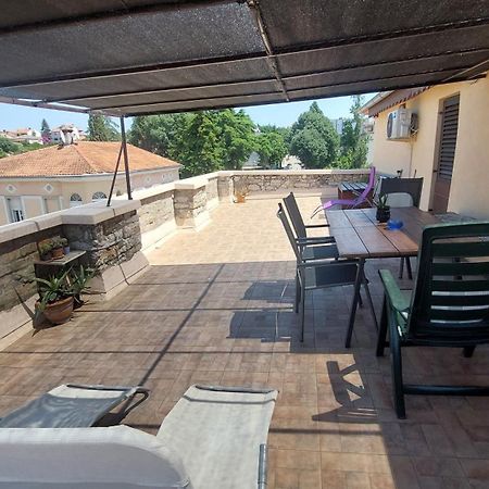 PUY Apartment In Centre With Huge Terace מראה חיצוני תמונה